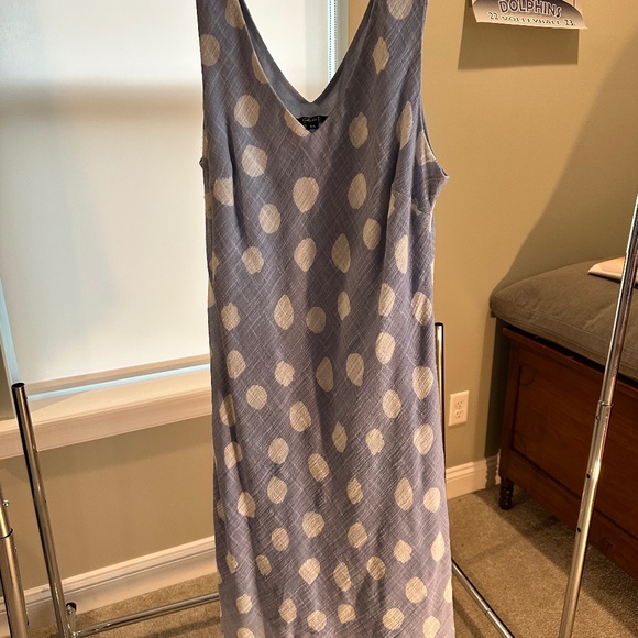 Tailored Dress - Picture 1 of 6
